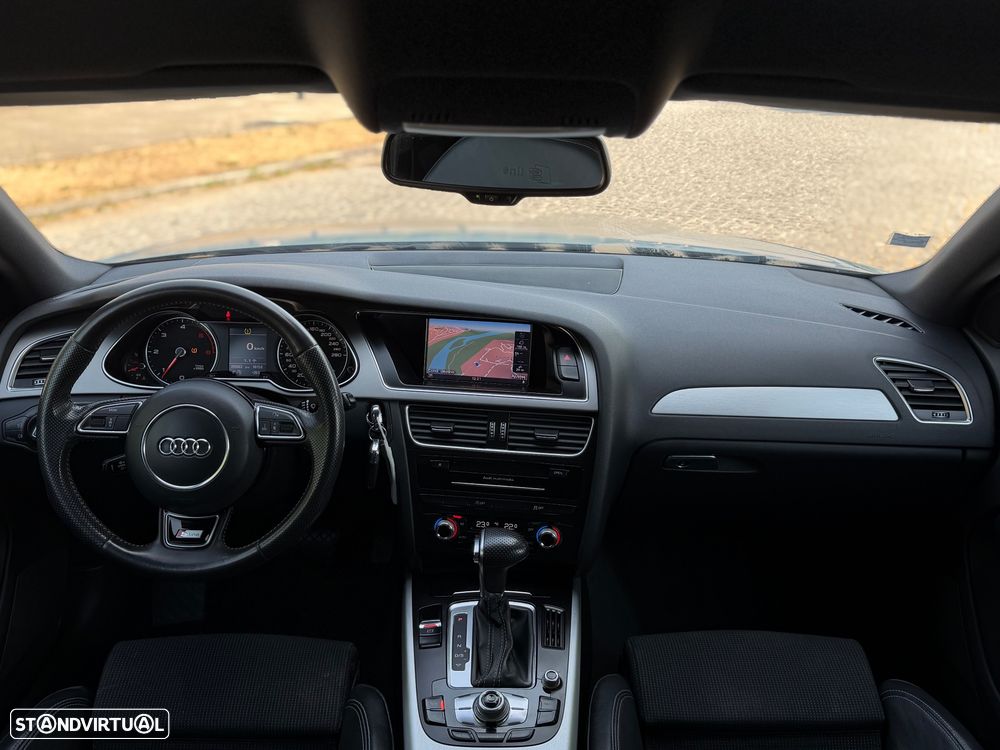 Audi A4 2.0 TDI DPF multitronic S line Sport Pack - 18