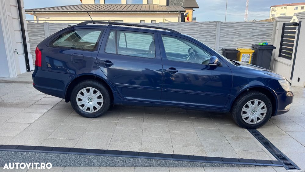 Skoda Octavia 1.6 TDI Ambiente - 3