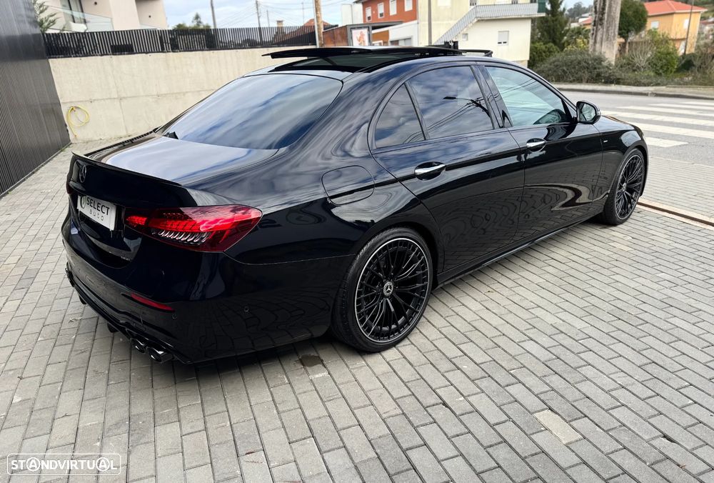 Mercedes-Benz E 300 de 9G-TRONIC AMG Line - 9