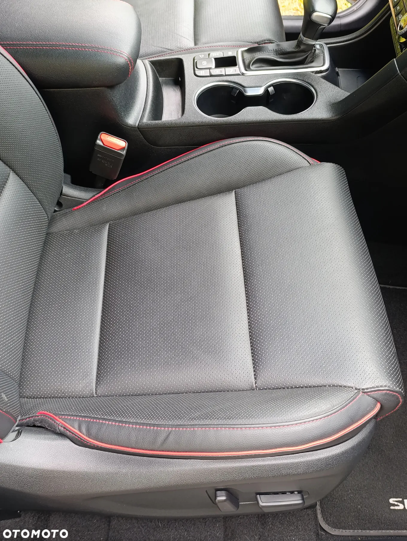 Kia Sportage 2.0 CRDI AWD Eco-Dynamics+ (48V M-H) GT LINE - 19