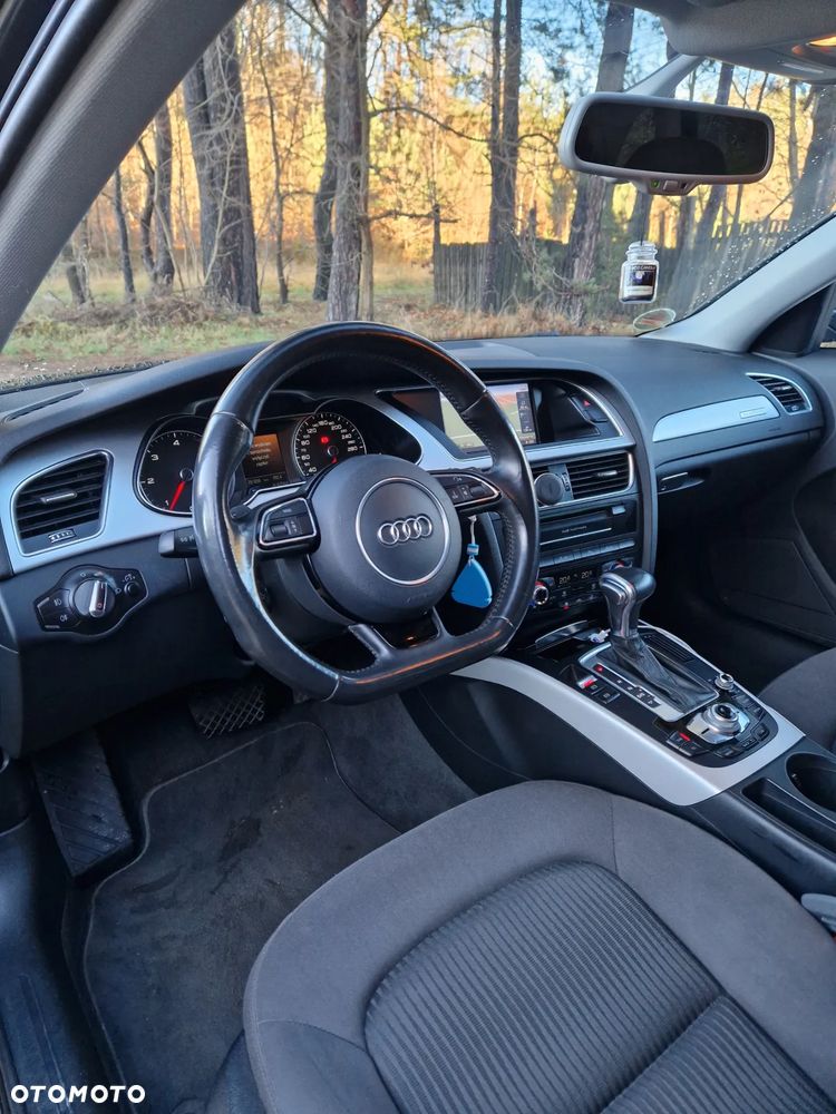 Audi A4 Avant 2.0 TDI S tronic - 19