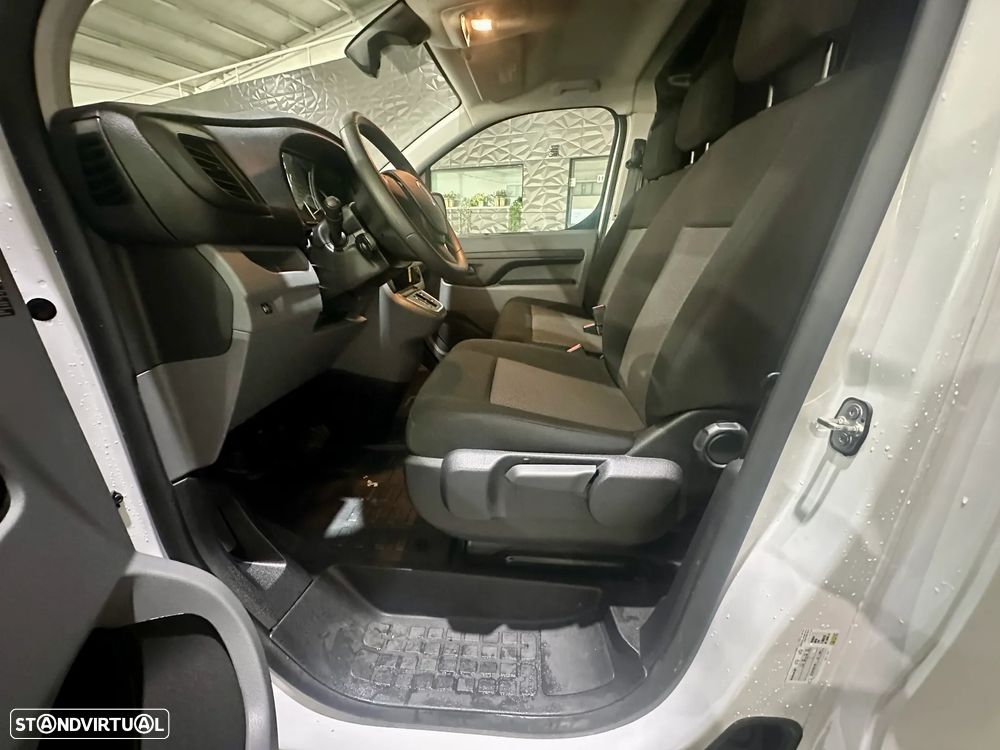 Fiat e-Scudo L2 (75-kWh) - 6