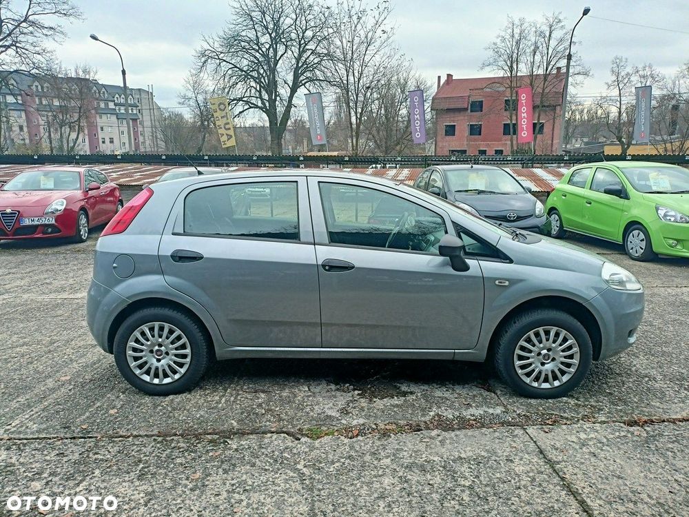 Fiat Grande Punto - 23