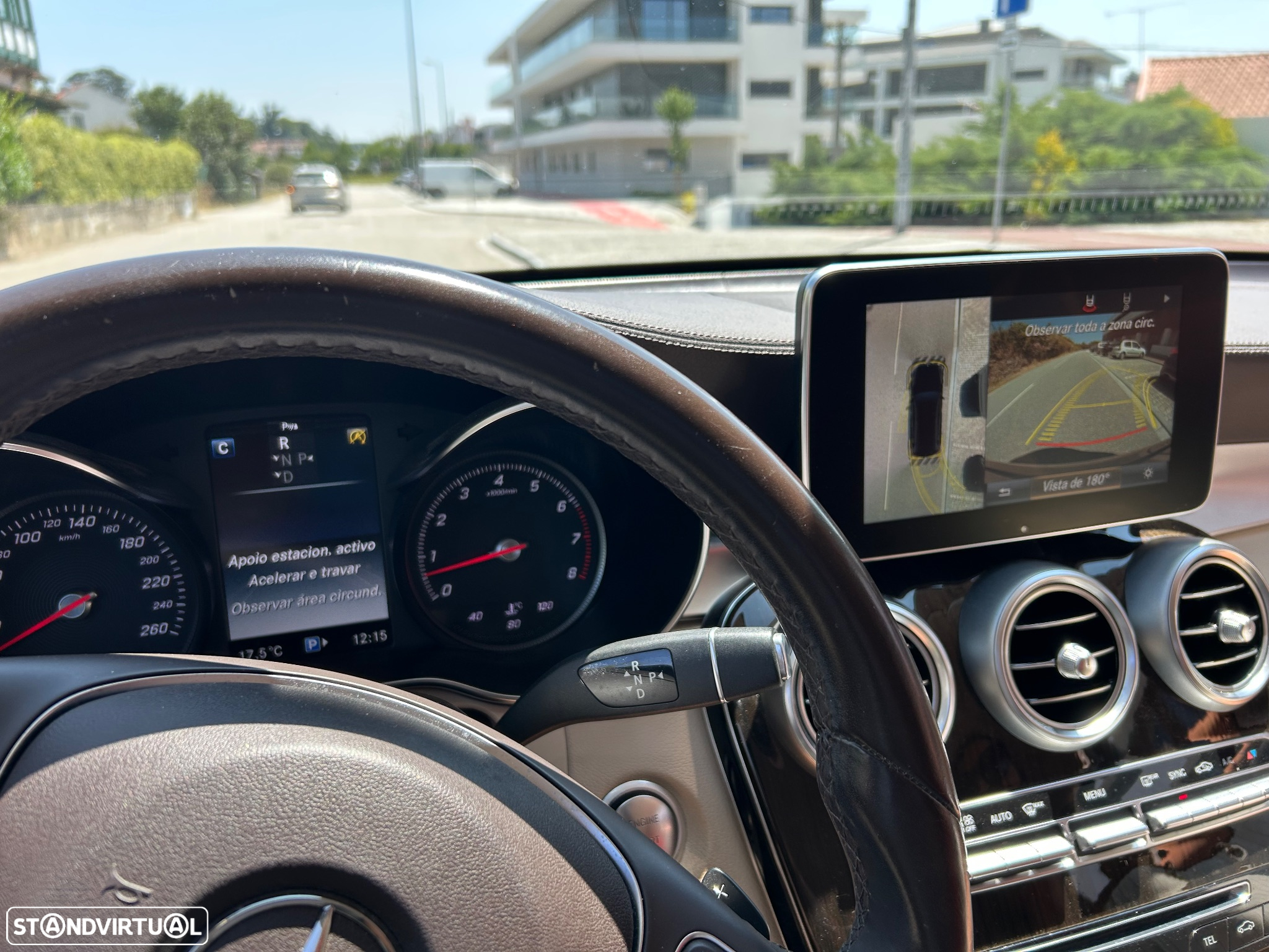 Mercedes-Benz GLC 250 Coupe 4Matic 9G-TRONIC AMG Line - 23