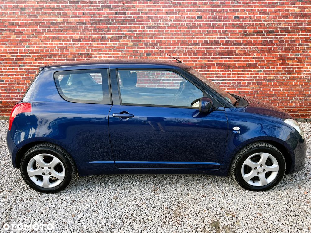 Suzuki Swift 1.3 A-M-T Comfort - 27
