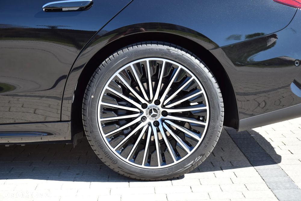 Mercedes-Benz Klasa E 220 d mHEV 4-Matic AMG 9G-Tronic - 8