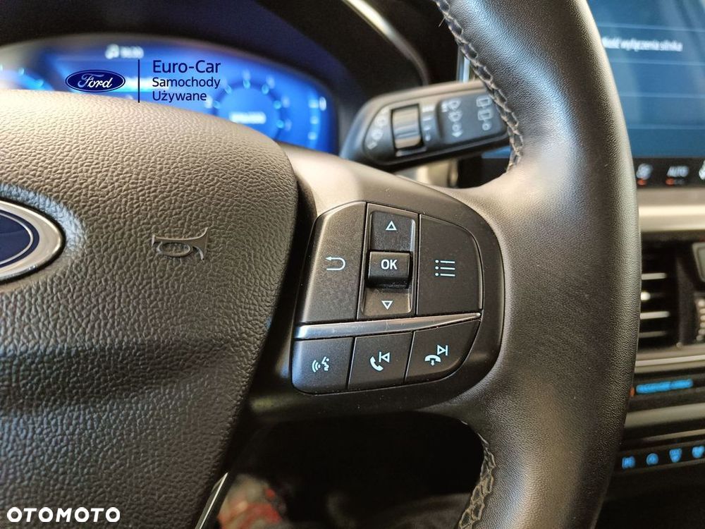 Ford Focus 1.0 EcoBoost Titanium X - 21