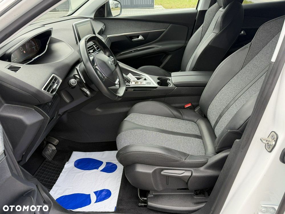 Peugeot 3008 - 15