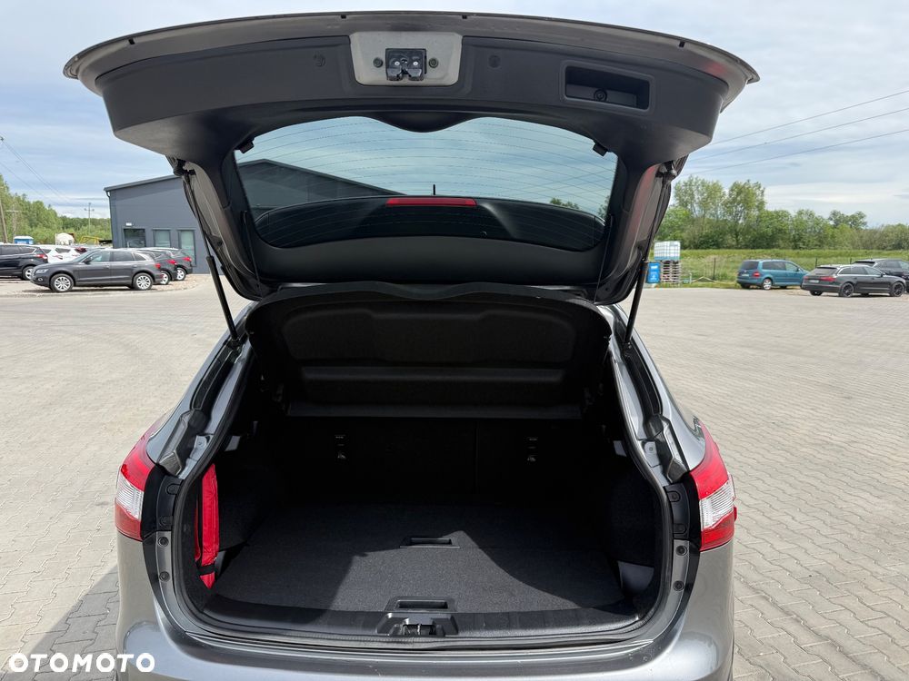 Nissan Qashqai 1.6 DIG-T Tekna+ - 8