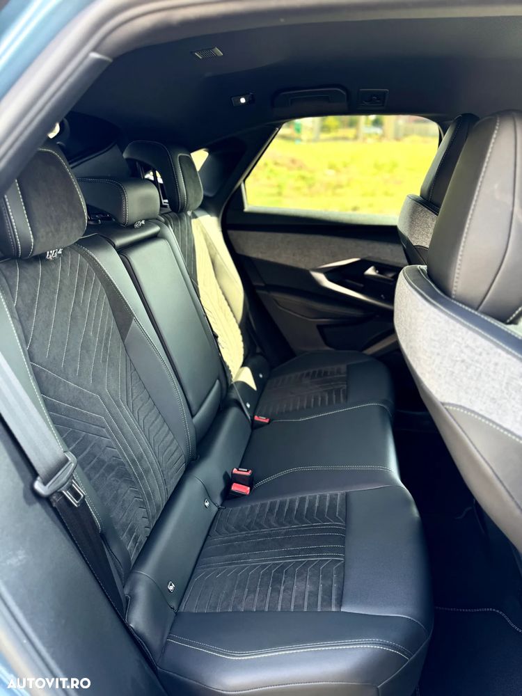 Peugeot 3008 1.2 MHEV 136 e-DCS6 GT - 9