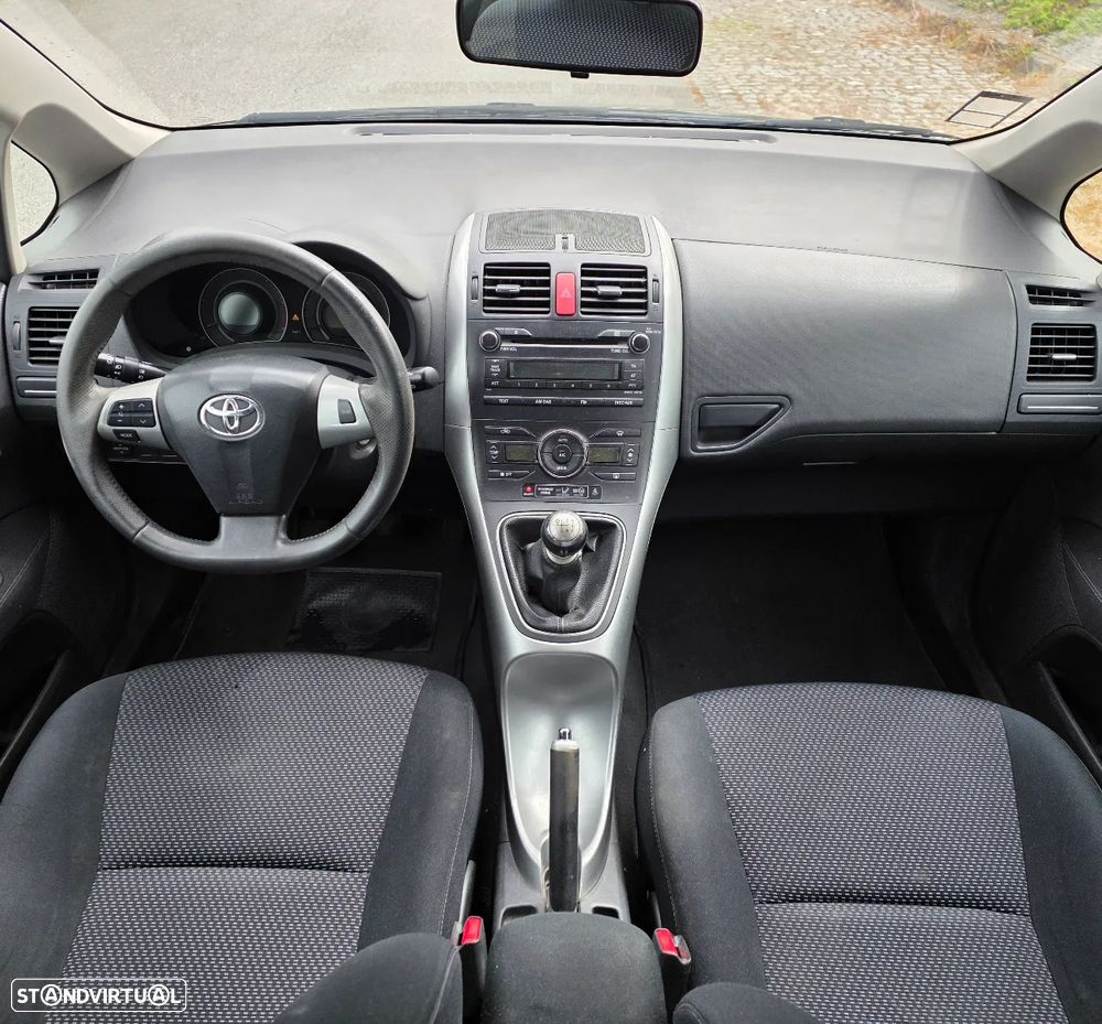 Toyota Auris 1.4 D-4D AC - 14