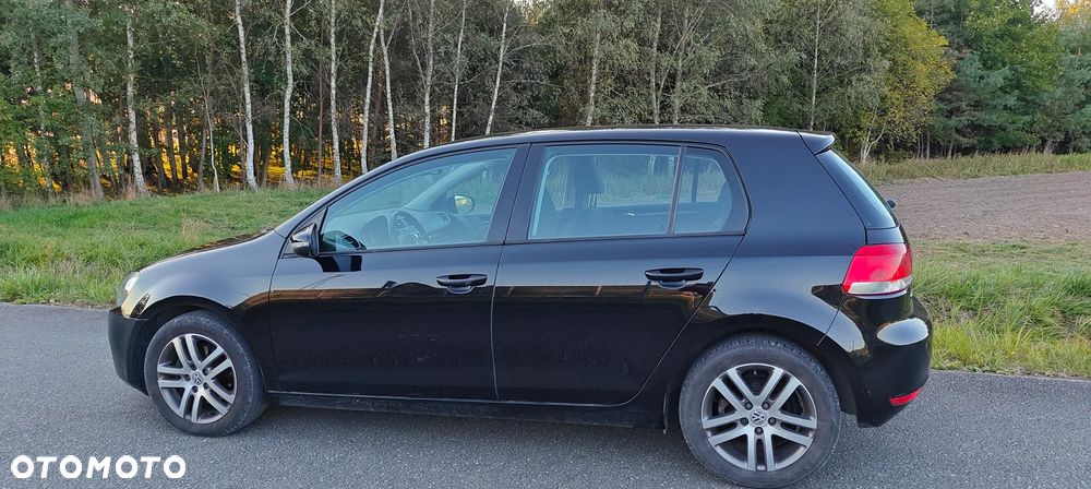 Volkswagen Golf 2011 photo 2