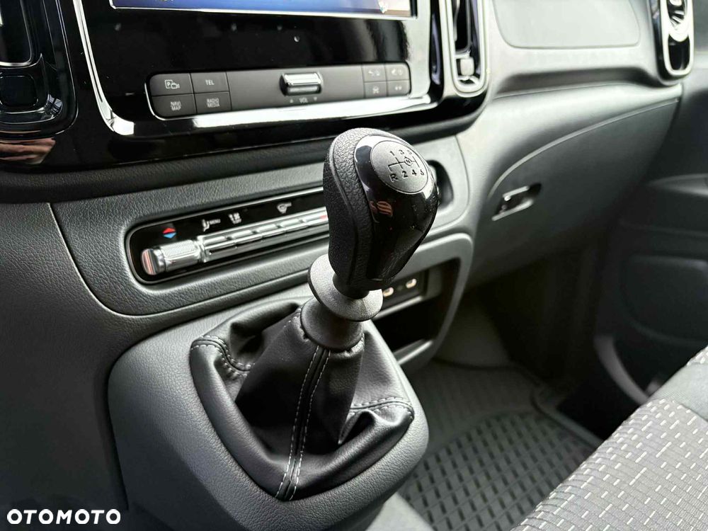 Mercedes-Benz Vito - 14