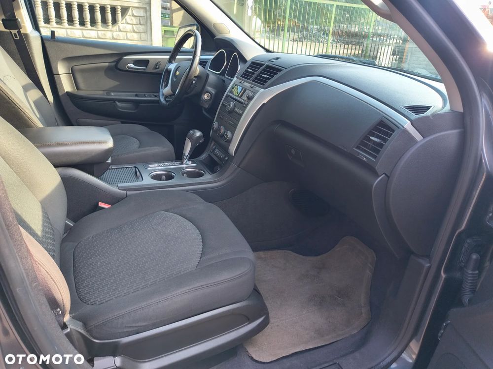 Chevrolet Traverse - 24