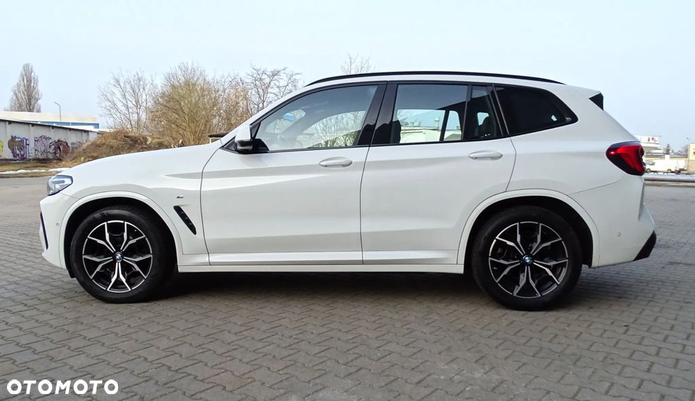 BMW X3 xDrive20d M Sport Edition - 7