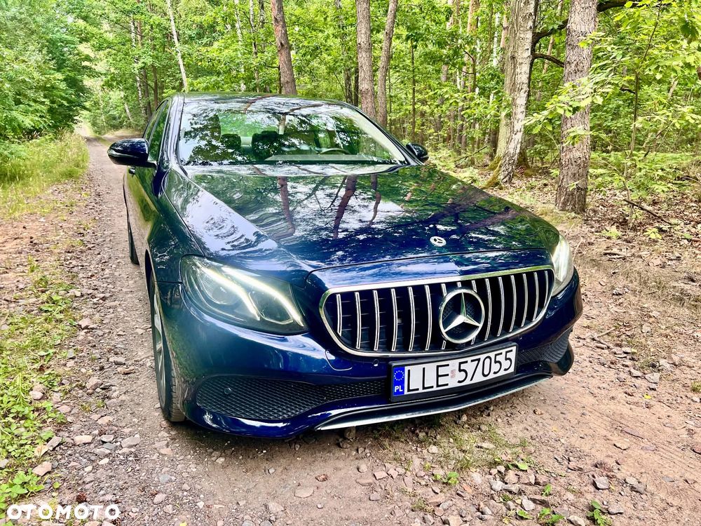 Mercedes-Benz Klasa E 220 d 4-Matic Business Edition 9G-TRONIC - 9