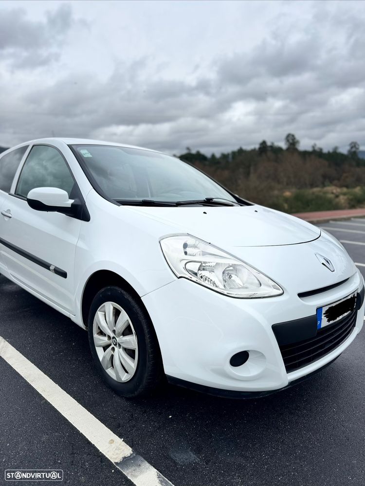 Renault Clio 1.5 dCi Dynamique - 1