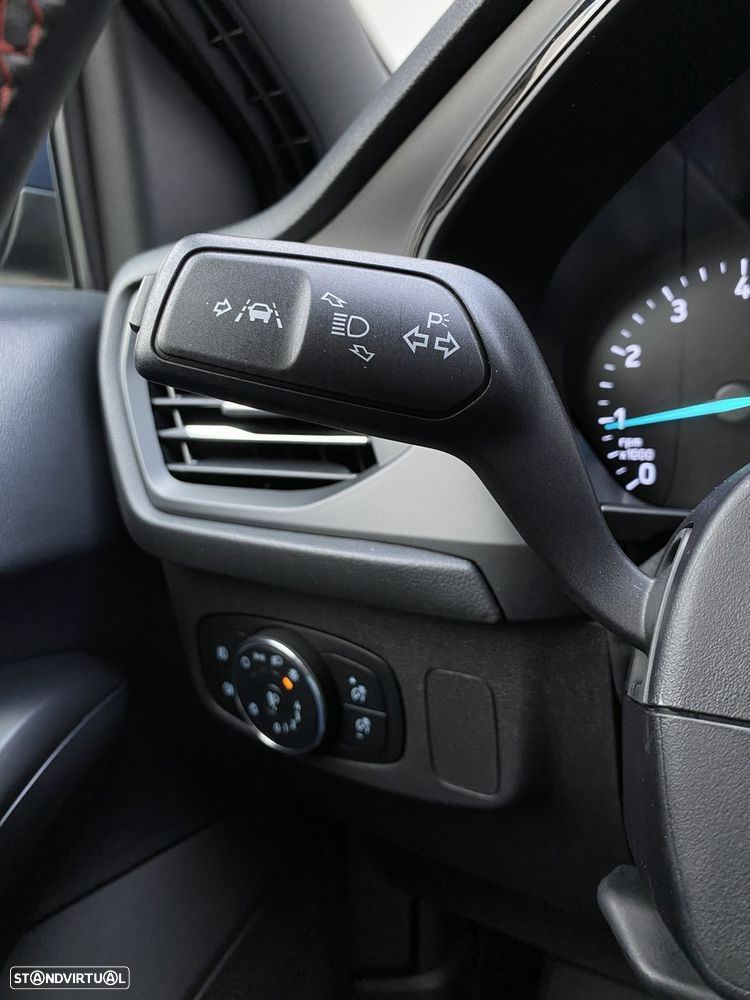 Ford Focus 1.0 EcoBoost MHEV ST-Line - 14