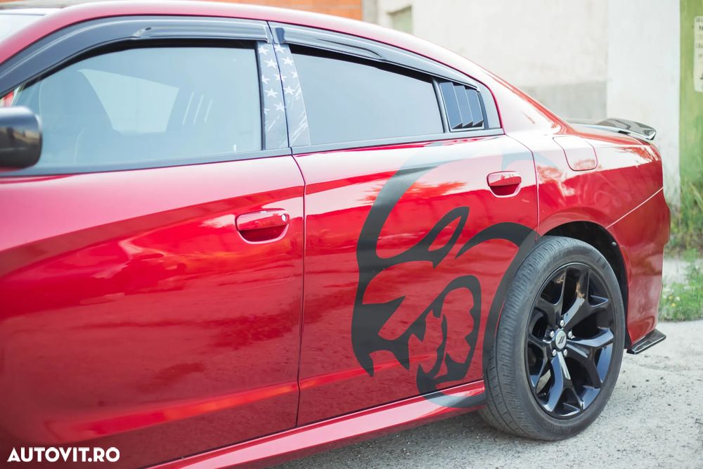 Dodge Charger - 7
