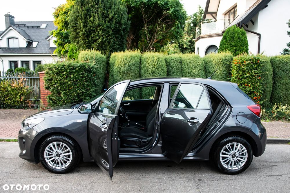 Kia Rio 1.2 L Business Line - 16