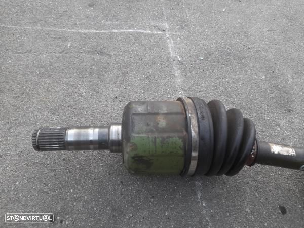 Transmissao Frente Dto Kia Sportage (K00) - 2