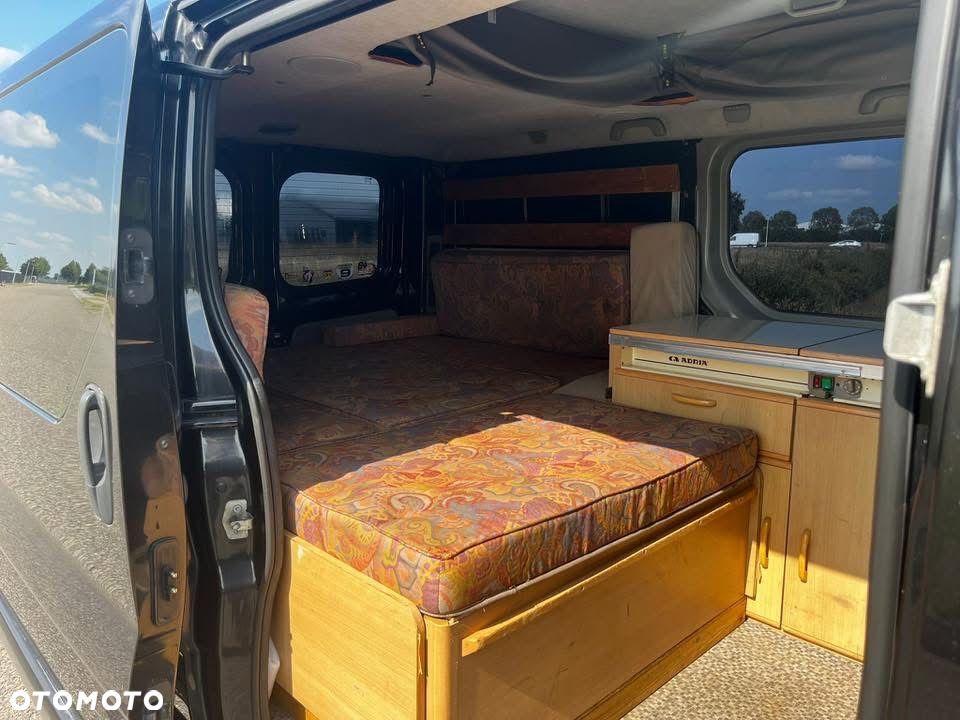 Renault Trafic - 15