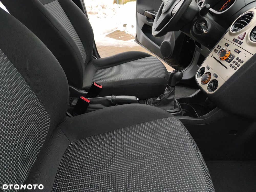 Opel Corsa - 21