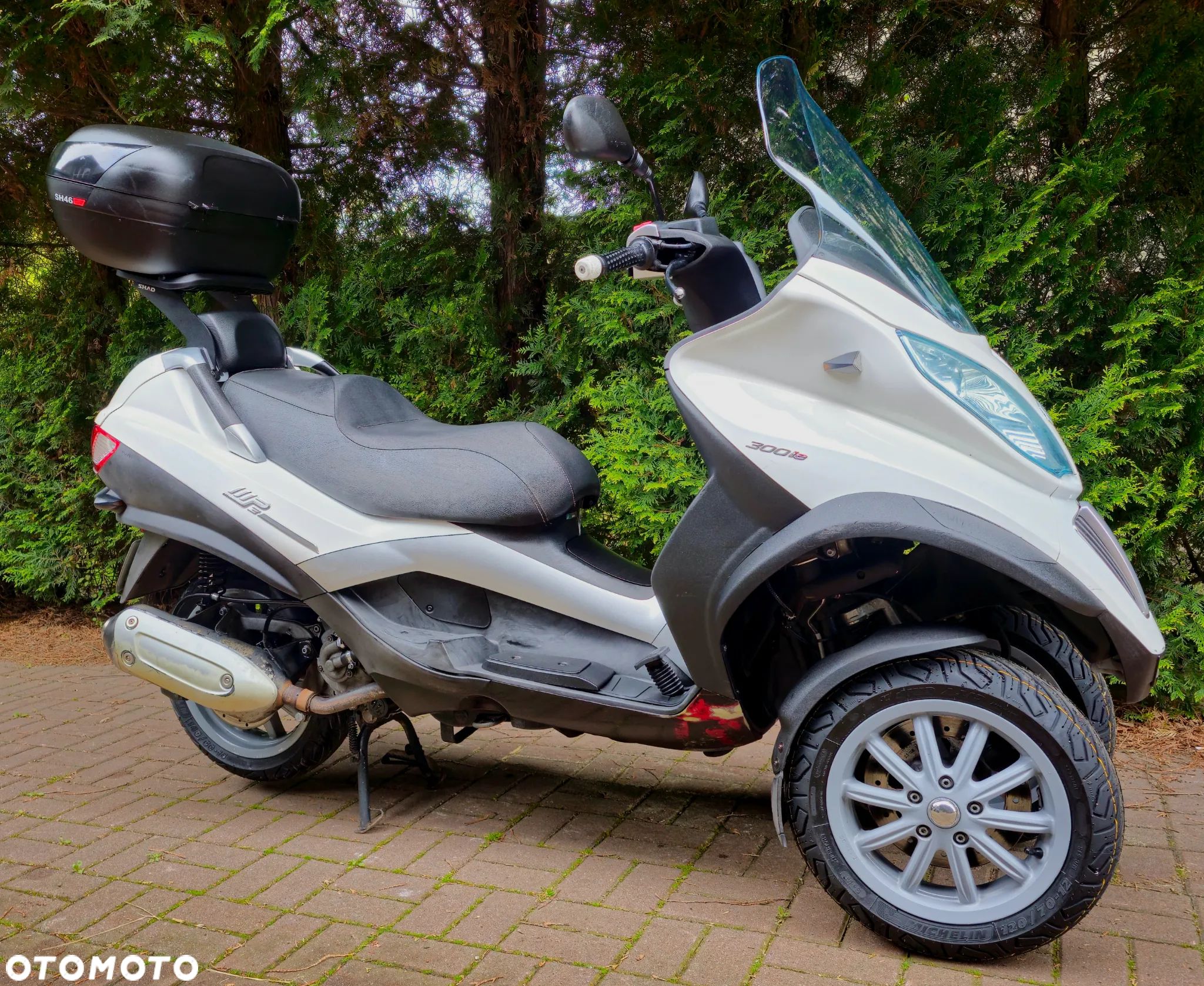 Piaggio MP-3 - 1