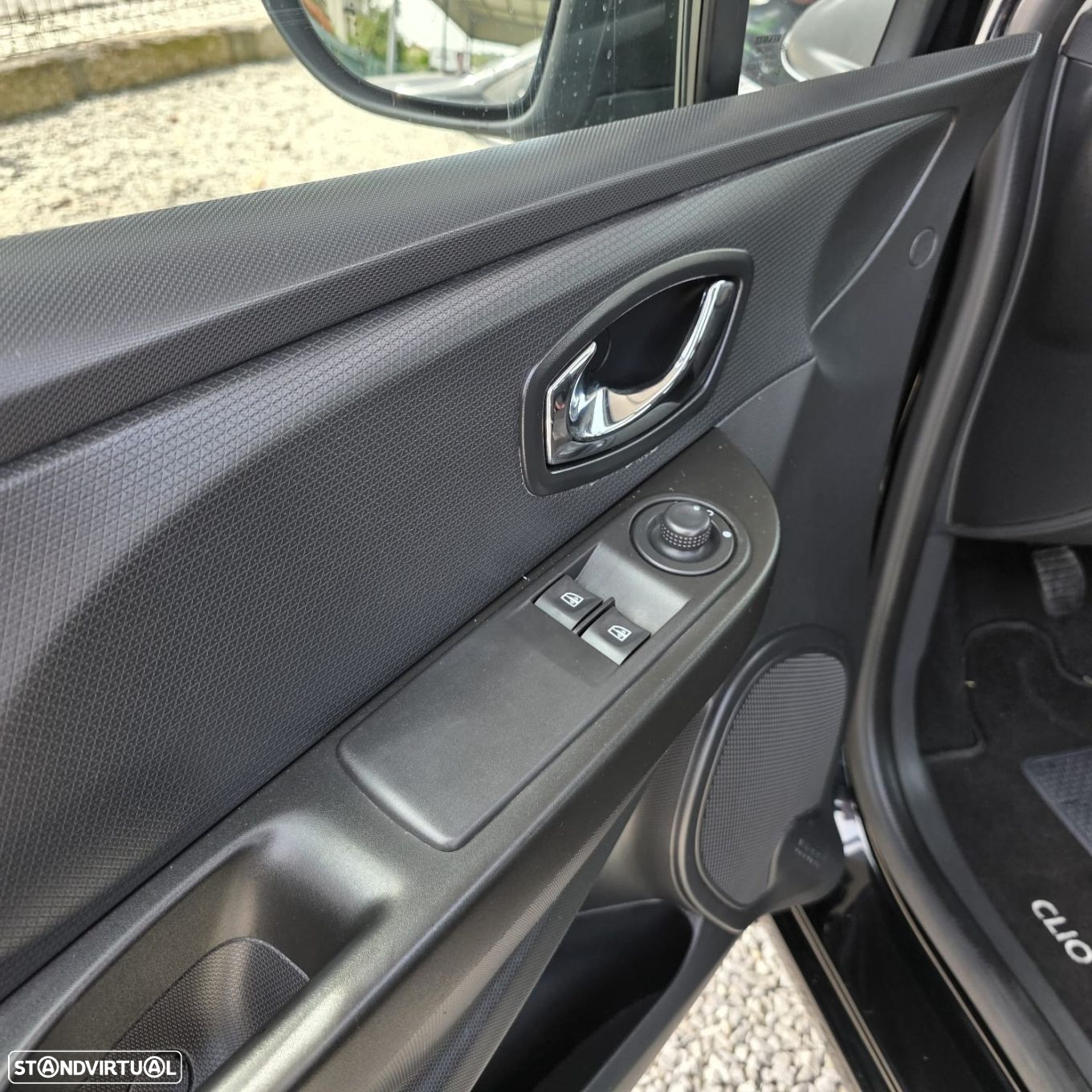 Renault Clio 0.9 TCE Dynamique S - 22