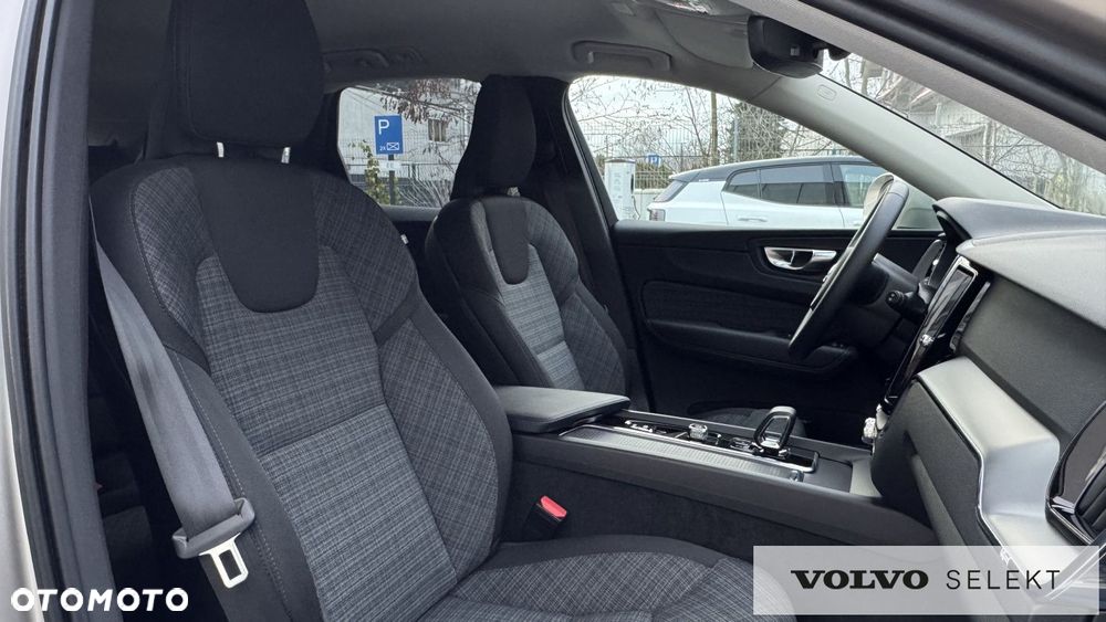 Volvo XC 60 - 30