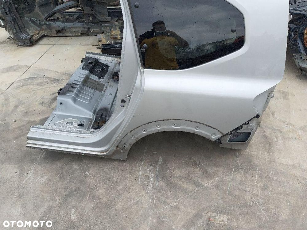 DACIA JOGGER ĆWIARTKA LEWA TYŁ - 1