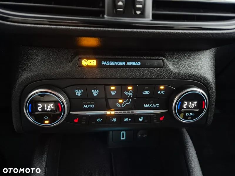 Ford Focus Turnier 1.5 EcoBlue Start-Stopp-System ST-LINE - 15