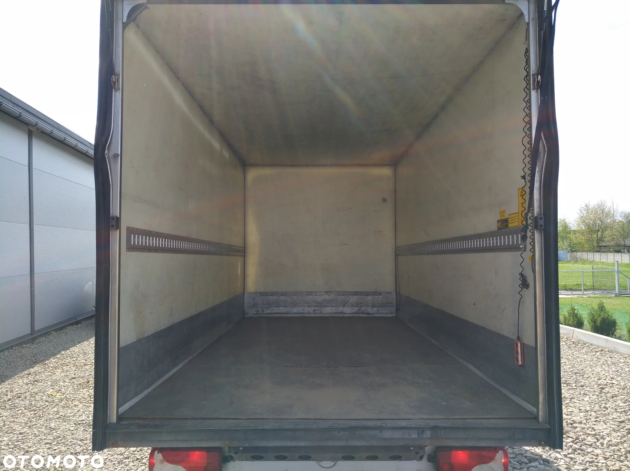 Mercedes-Benz Sprinter - 5