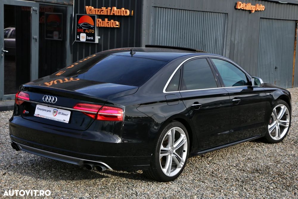 Audi S8 - 3