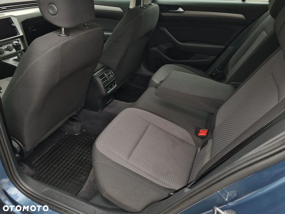 Volkswagen Passat 1.4 TSI BMT Comfortline - 15