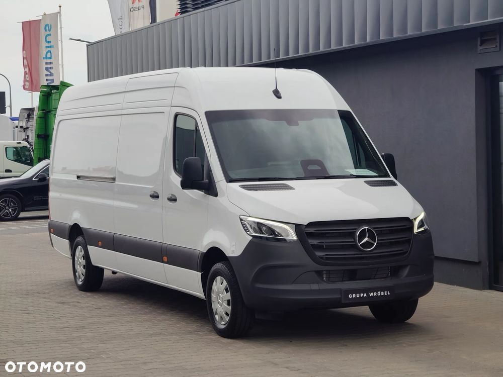 Mercedes-Benz Sprinter - 3