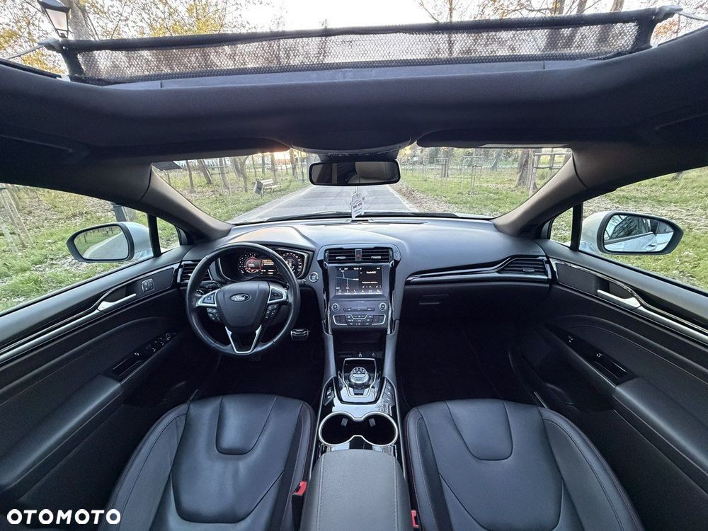 Ford Mondeo - 39