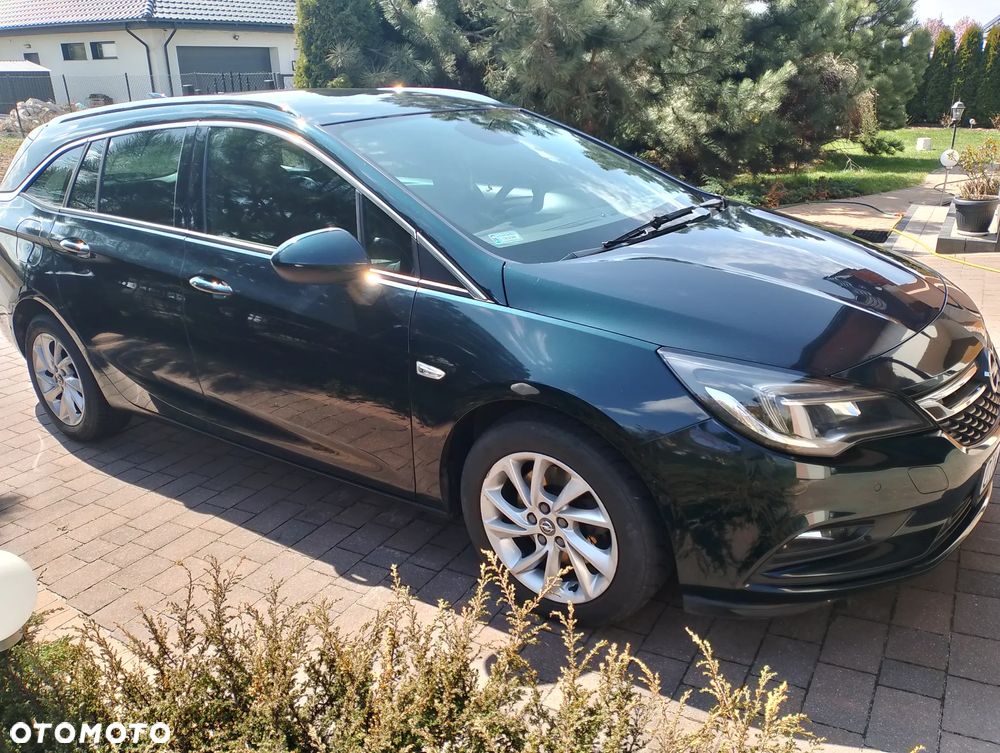 Opel Astra 1.6 CDTI Elite S&S - 2