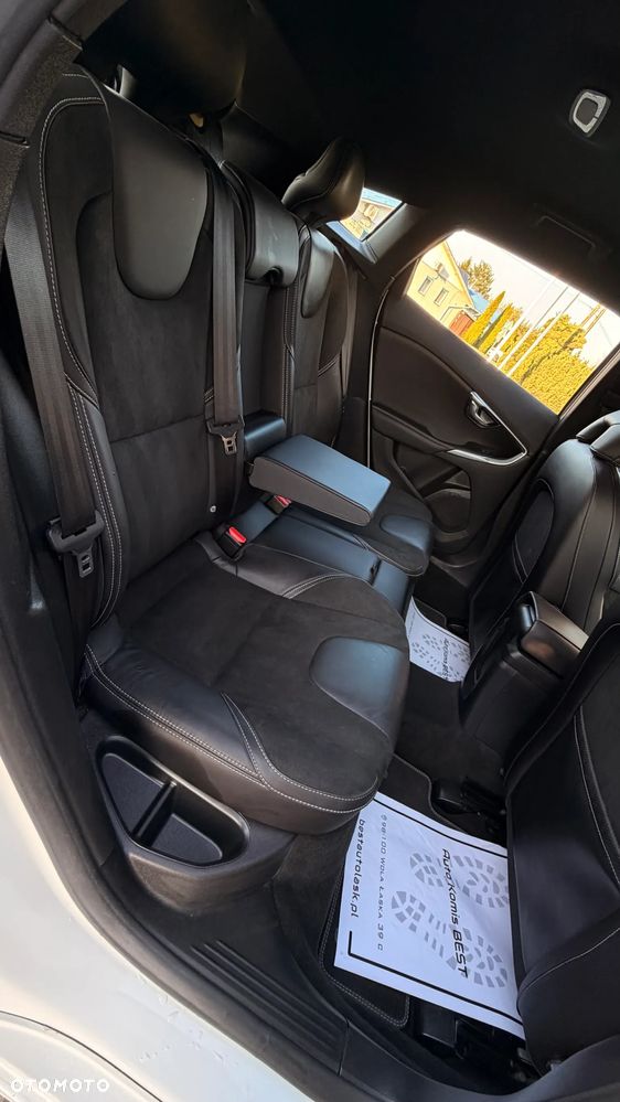 Volvo V40 - 6