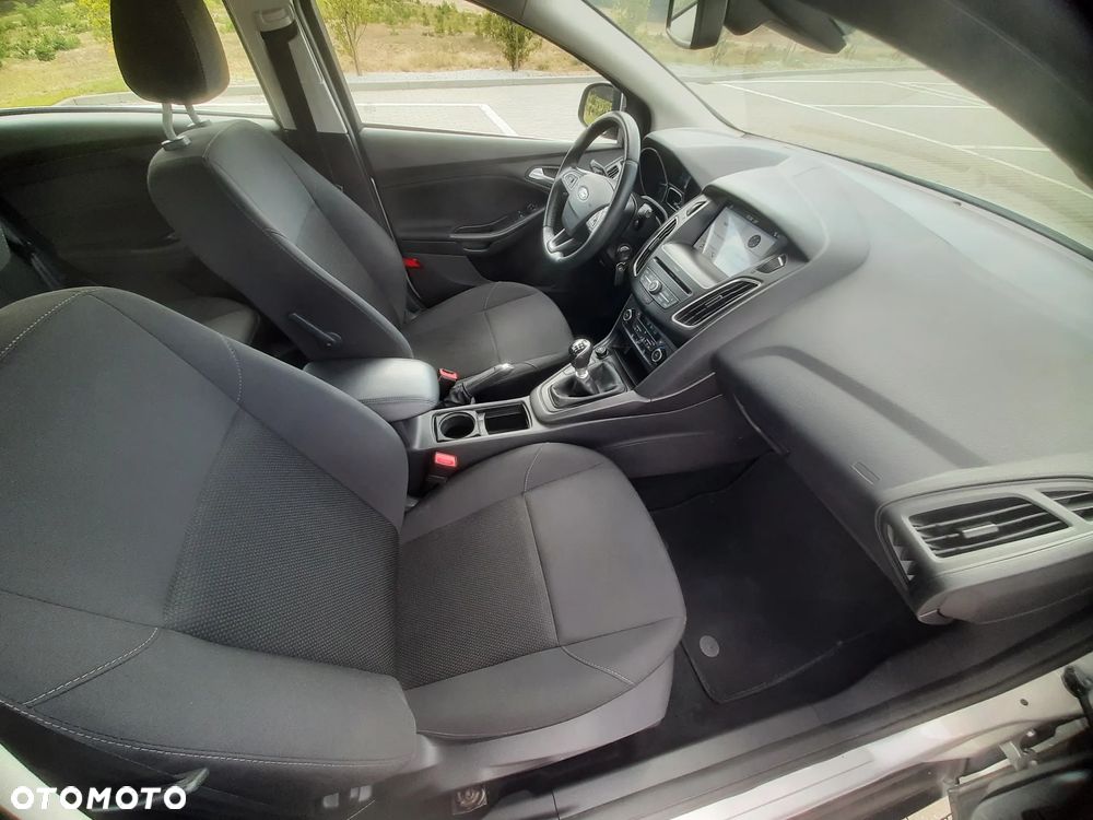 Ford Focus 1.0 EcoBoost Connected - 14