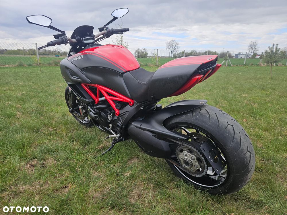 Ducati Diavel - 12