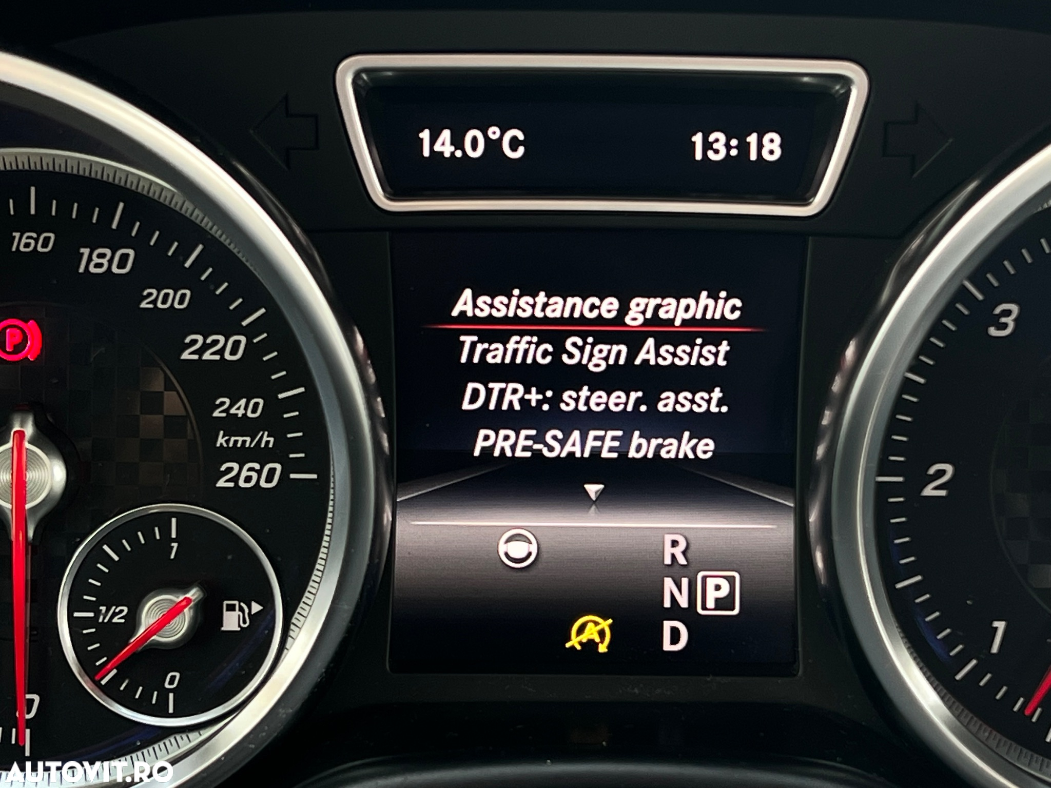 Mercedes-Benz GLE 350 d 4Matic 9G-TRONIC AMG Line - 34