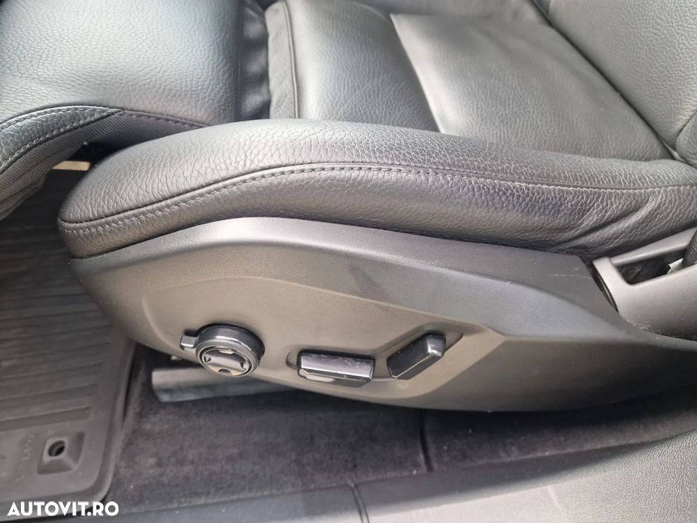 Volvo XC 60 Recharge T8 Twin Engine eAWD Inscription - 12