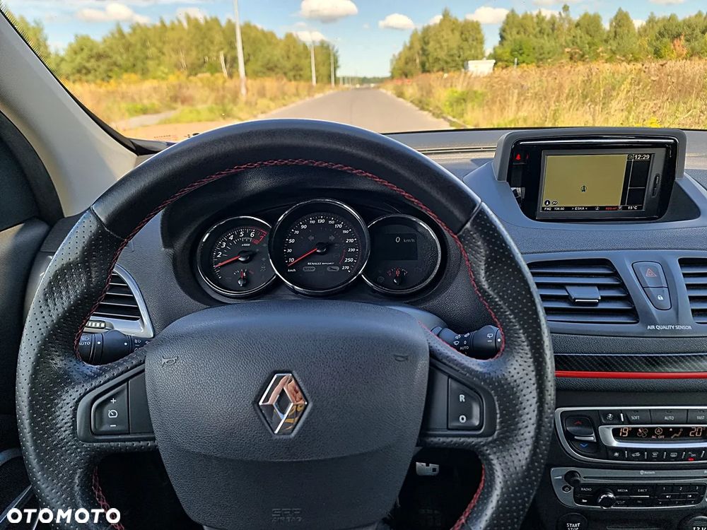 Renault Megane TCe 190 Start & Stop GT - 26