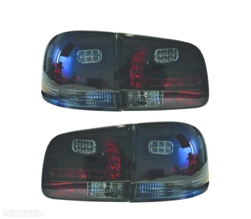 FAROLINS TRASEIROS LED PARA VOLKSWAGEN VW TOUAREG 02-10 PRETO ESCURECIDO - 1
