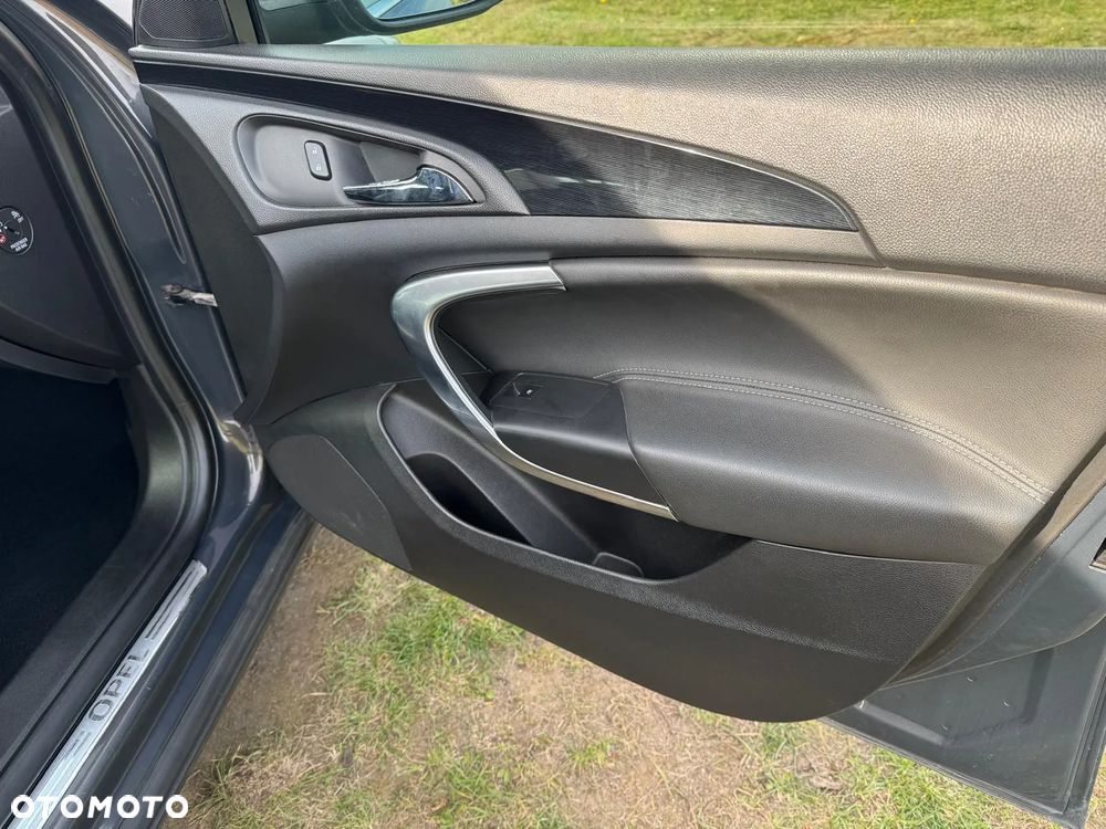 Opel Insignia 2.0 CDTI Cosmo S&S - 9