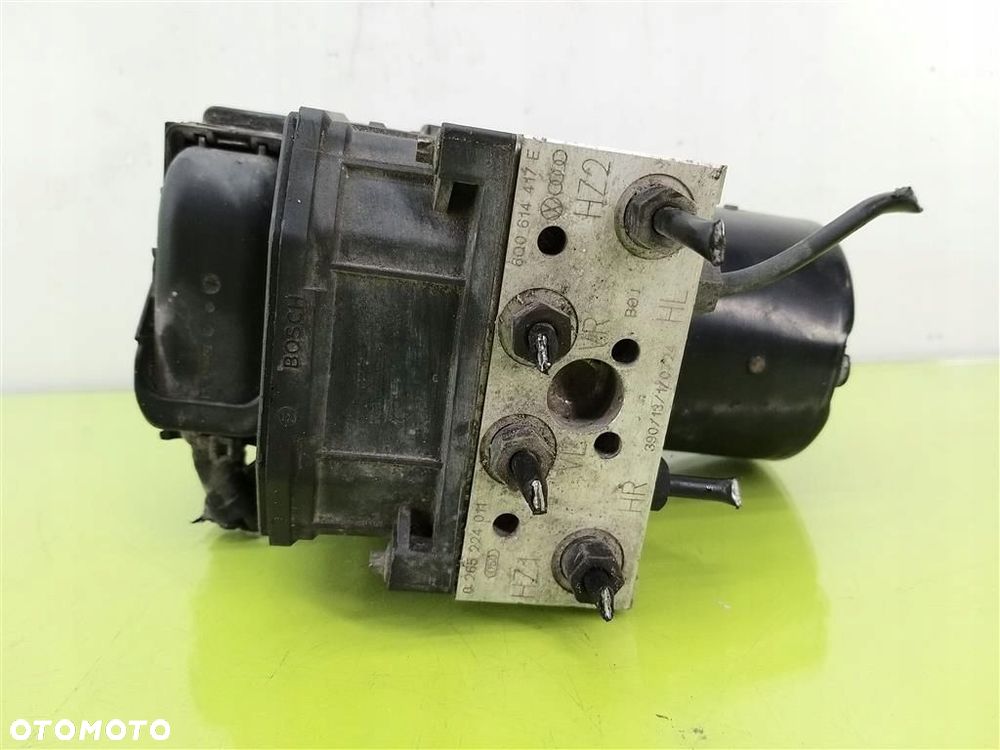 Pompa ABS STEROWNIK  Skoda Fabia  I 1999-2008 BOSCH 6Q0907379H 0265900009 - 1