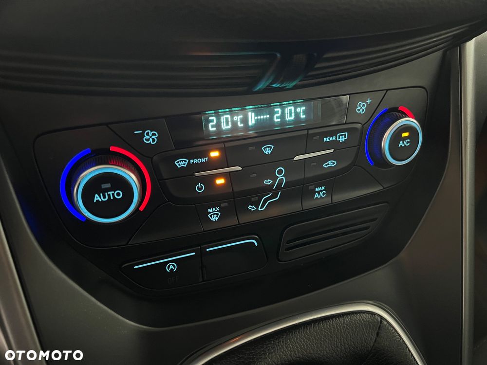Ford Kuga - 18
