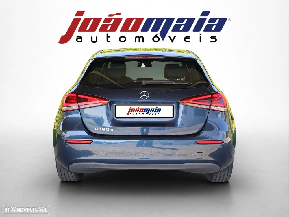 Mercedes-Benz A 180 d Style Plus Aut. — fotografia 10