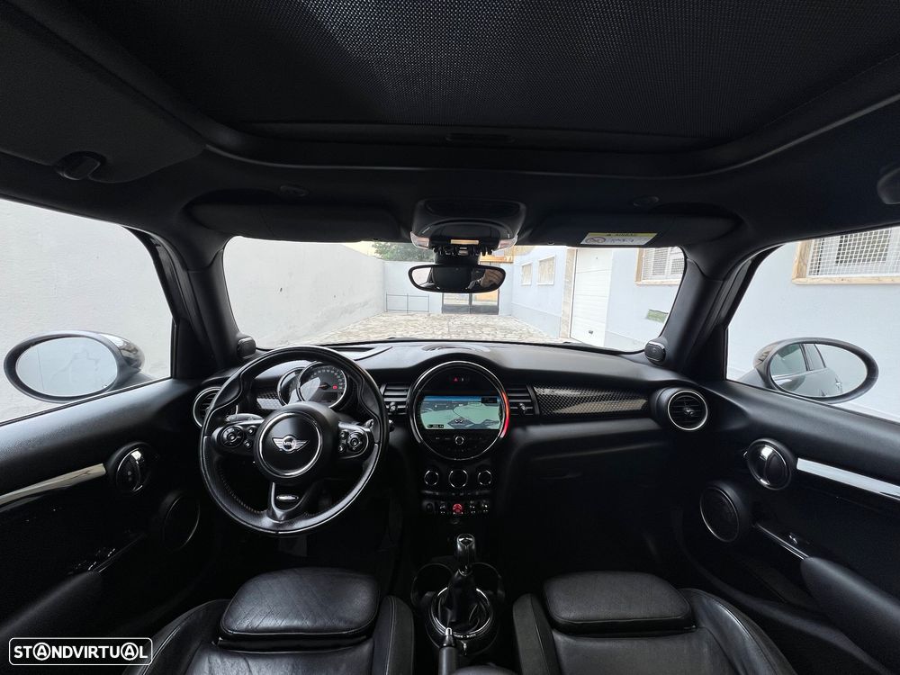 MINI 5 Portas Cooper SD - 18